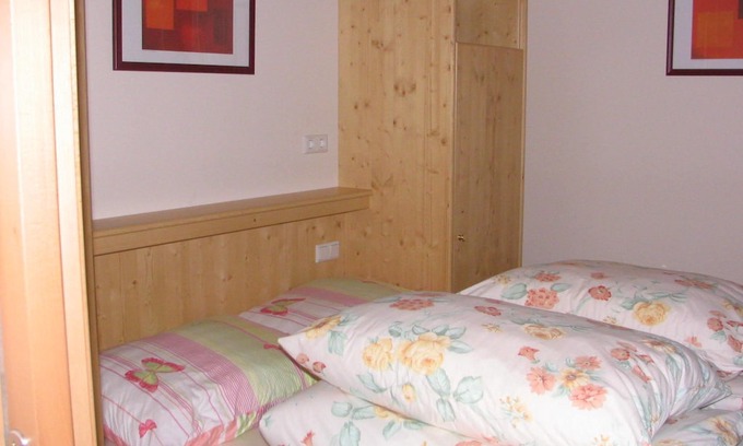Hollersbach im Pinzgau Apartamento | Apartment A / 1 bedroom / shower od. Bath, toilet - 2 pers - The dovecote - apartment