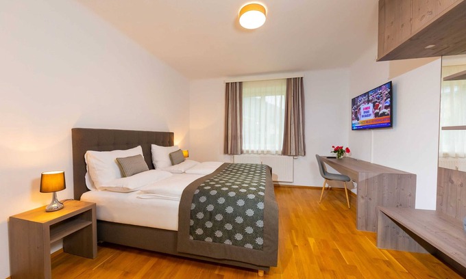 Uebelbach Apartamento | Apartment Azure - Apartmenthaus Pastner am Teich