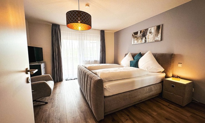 Sasbach am Kaiserstuhl Apartamento | Apartamento 'Ferienwohnung Eichert 55qm' con balcón y Wi-Fi