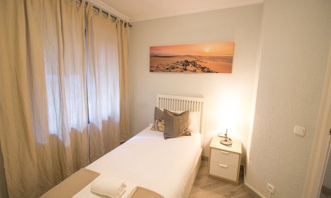 Collblanc y La Torrassa Apartamento | Apartment Metropolitan