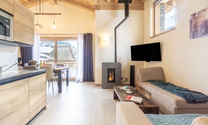 Val Cenis Apartamento | Apartamento 'Chalet La Parrachée' con balcón, Wi-Fi y aire acondicionado