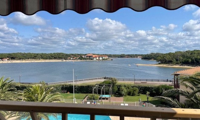 Vieux-Boucau-les-Bains Apartamento | Apartamento para 4 pers con piscina y terraza, estacionamiento privado, se aceptan mascotas