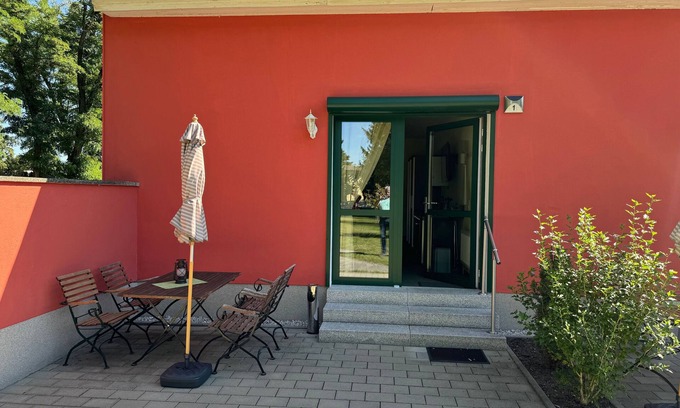 Forst Cama Y Desayuno | Apartment 1 - Bed & Breakfast am Waldgürtel