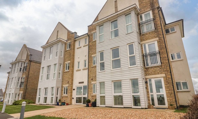 Morecambe Cabaña | APARTMENT 1, pet friendly in Heysham