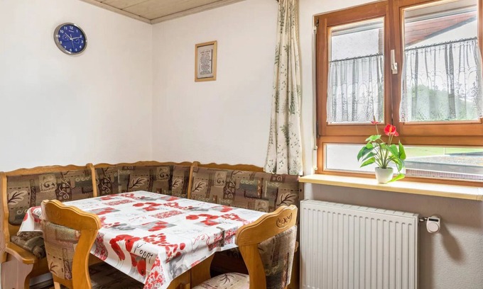 Bingen Apartamento | Apartamento de vacaciones "1 habitación con baño y cocina" con terraza privada, balcón y WLAN