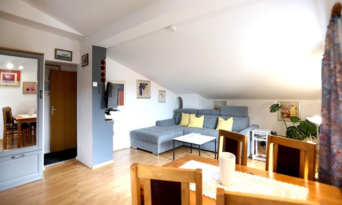Sarsoni Apartamento | Apartment 1, vacation apartment near Opatija/Rijeka from private owner, in Viskovo, in a quiet location