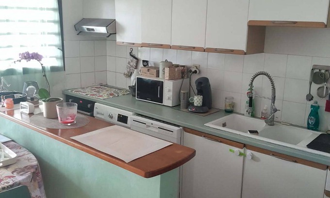 L'Etang-Sale Apartamento | APARTMENT 10 MINUTES FROM THE BEACH