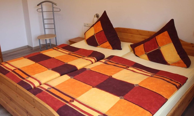 Niedermennig Apartamento | Apartamento 1. Piso - Bodega Heinz Schmitt