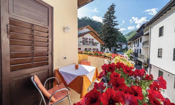 Nalles Apartamento | Apartamento "1SZ Graf Kreuzwegerhof Nals" con piscina, Wi-Fi, balcón y jardín