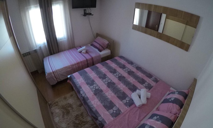 Prcanj Apartamento | Apartamento # 2 - 1 minuto a pie de la playa