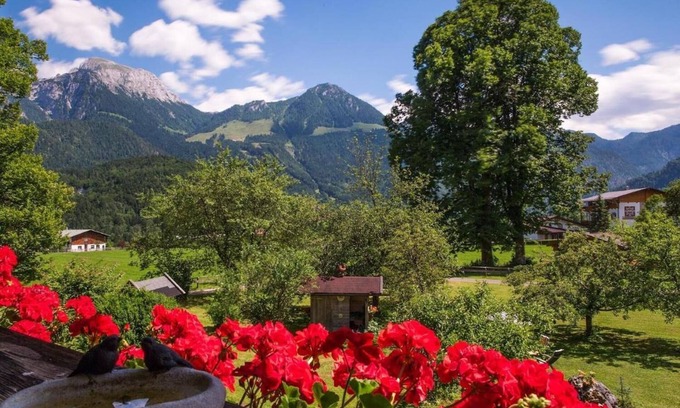 Unterschonau Apartamento | Apartamento "2 Apartment mit Gartenblick" con vistas a la montaña, balcón privado y Wi-Fi