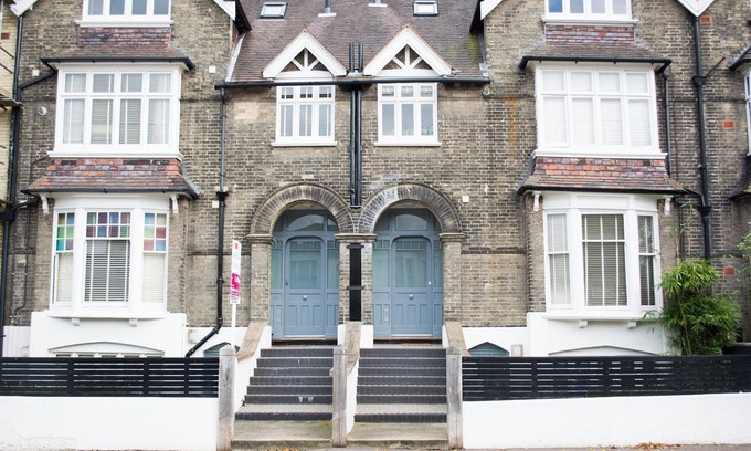 Norwich Cabaña | Apartment 2 | York Terrace - Walking Distance to Norwich City Centre!
