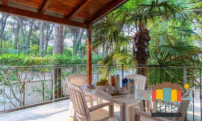Rosolina Mare Apartamento | Apartment 3 bedrooms immersed in the pinewood VS01