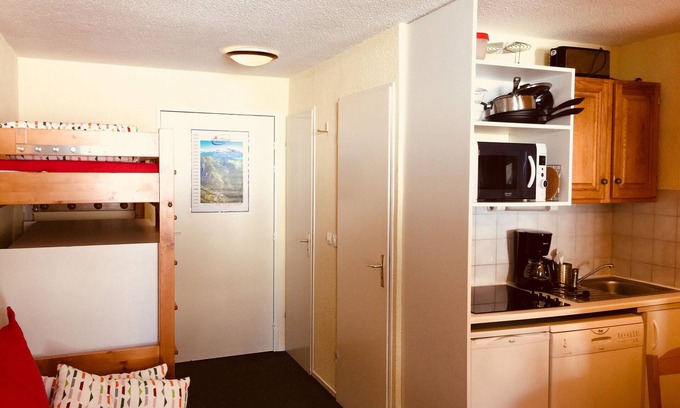 Eclose-Est Apartamento | ⛄️⛷ APARTAMENTO 4 ADULTOS / 1 NIÑO- ALPE D HUEZ. CUARTIER L’ECLOSE