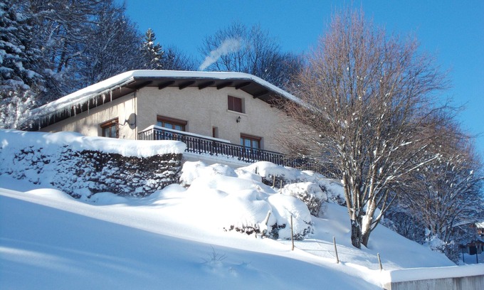 Montricher-Albanne Apartamento | Apartamento 4/6. Montricher-Albanne la Karellis Saboya