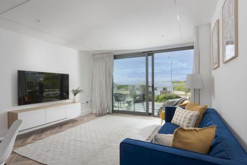 Porth Casa | Apartment 4, Oasis Sands