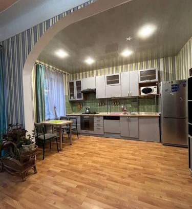Dnipro Apartamento | Apartment 4 rooms in the center - own sauna