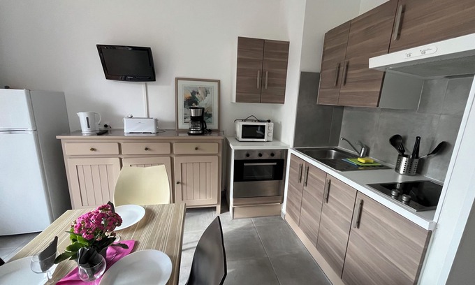 Residences du Golfe de Lava Apartamento | Apartment 50m from the beach.