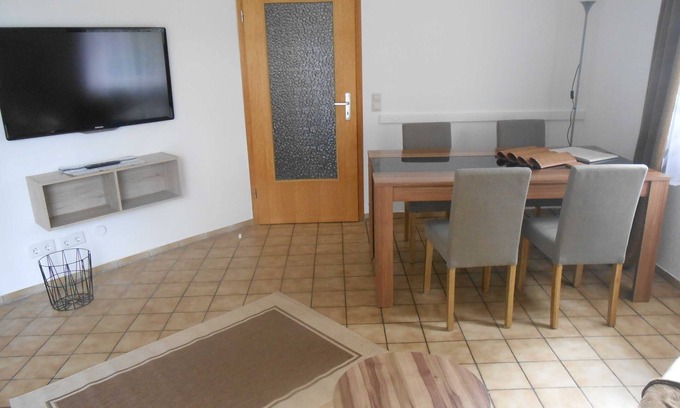 Bad Duerrheim Apartamento | Apartamento 6, 3 cuartos 75 qm, máx. 4 pers. - Casa rural Lochar
