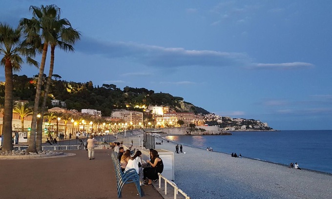 Cros-de-Cagnes Apartamento | Apartamento de 72 m2 con vista al mar, 300 a la playa / garaje en opción