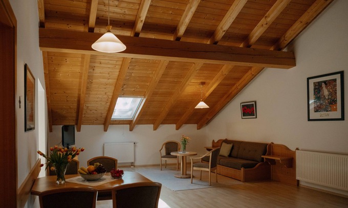 Witzmannsberg Apartamento | Apartamento-8 im DG-Balcón-Baño Privado