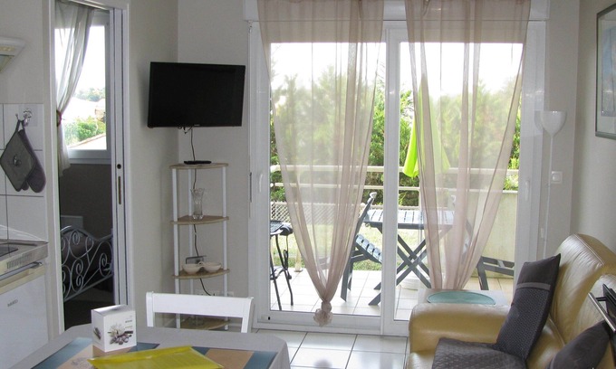 Jonzac Apartamento | Apartamento a 800 m de los baños termales 80 m. Antillas JONZAC.