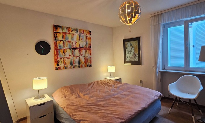 Gartenstadt Trudering Apartamento | Apartment 90sqm up to 5 pers, very quiet with garden, subway 350m