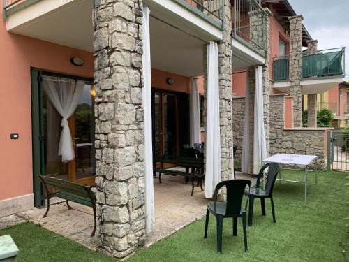 Albisano Apartamento | Apartment Adelaide by Interhome