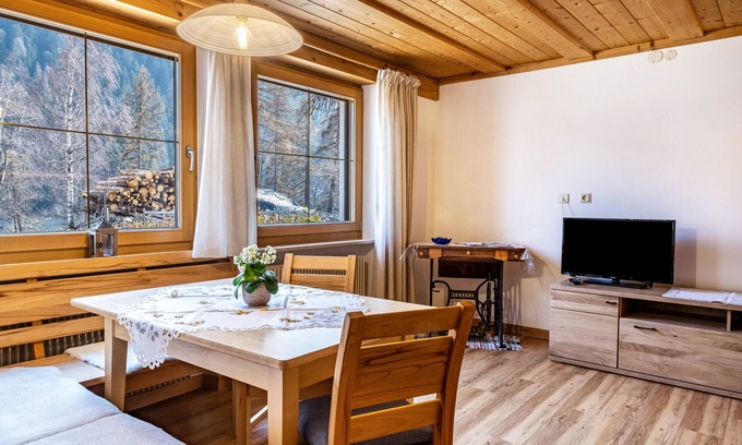 Ultimo Apartamento | Apartamento 'Adlerhorst Amsel' con terraza, jardín compartido y Wi-Fi