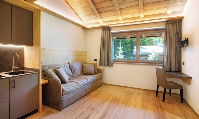 Livigno Apartamento | Apartamento 'Agriturismo Bosco D'oro 2' con vistas a la montaña, jardín compartido y Wi-Fi