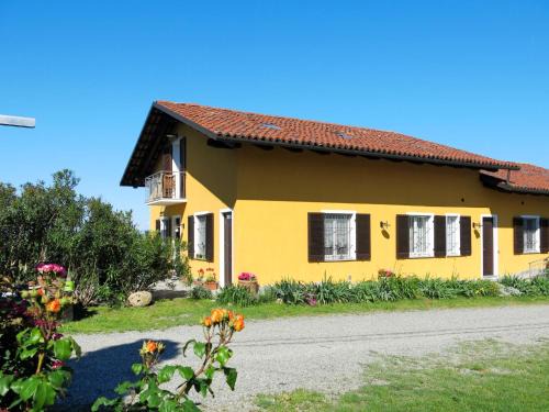 Vinchio Apartamento | Apartment Agriturismo Colle di San Michele-1 by Interhome
