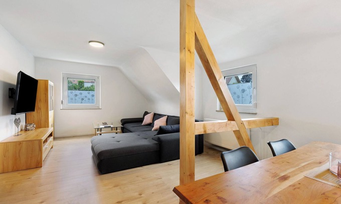 Balingen Apartamento | Apartamento 'Airbnbali' con jardín compartido y Wi-Fi