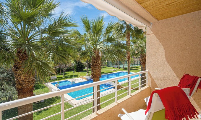 El Albir Apartamento | Apartamento 'Alborada Golf 1A' con terraza, piscina compartida y Wi-Fi