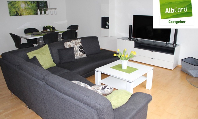 Erpfingen Apartamento | "Apartment Albwiese****, ground floor 92sqm plus garden incl. AlbCard"