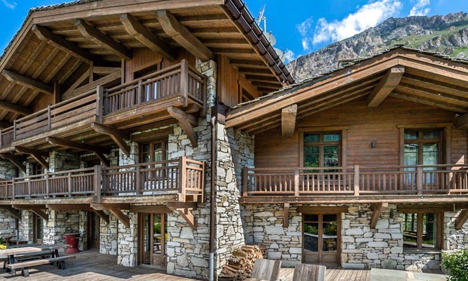 Val-d'Isere Villa | Apartment Alida - Four Bedroom Villa, Sleeps 8