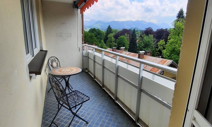 Sonthofen Apartamento | Apartamento 'Allgäu Auszeit' con balcón y Wi-Fi