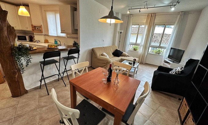 Guejar Sierra Apartamento | Apartment 'Alojamiento El Pilar' with Mountain View and Wi-Fi