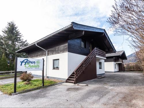 Zell am See Apartamento | Apartment Alpenchalets-2 by Interhome