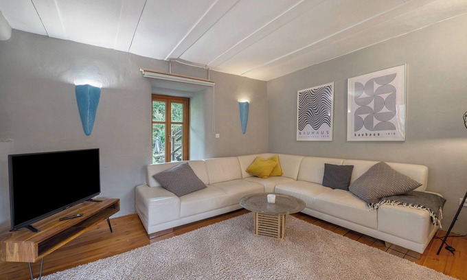 Dernbach Apartamento | Apartamento 'Alte Mühle In Dernbach' con terraza privada, jardín compartido y Wi-Fi