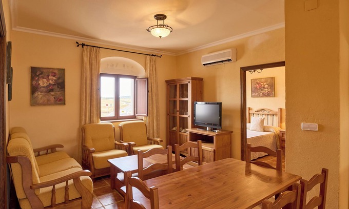 Valsequillo Apartamento | Apartamento 'Amapola' con balcón, Wi-Fi y aire acondicionado