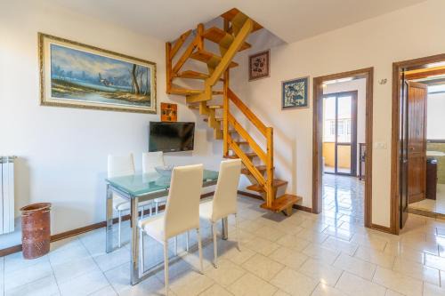 Lido degli Estensi Apartamento | Apartment Ampio