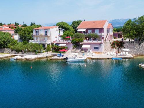 Obrovac Apartamento | Apartment Ana-1 by Interhome