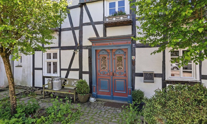 Berlar Apartamento | Apartamento 'Anno 1820' con vistas a la montaña, terraza privada y Wi-Fi