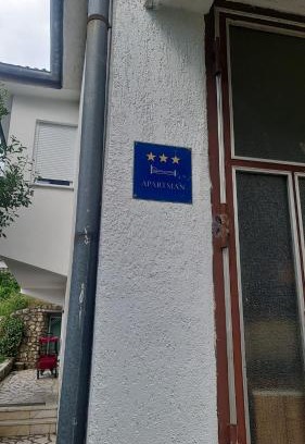 Brinje Apartamento | Apartment Antonia