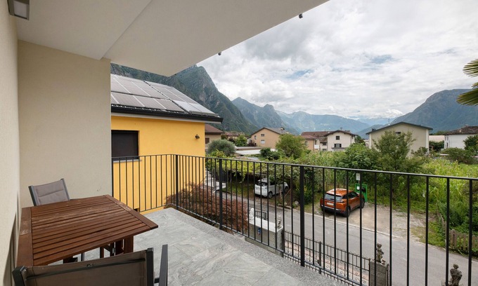 Prata Camportaccio Apartamento | Apartamento 'Appartamento' con vistas a la montaña, Wi-Fi y aire acondicionado