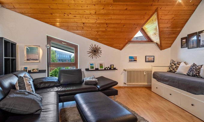 Langenargen Apartamento | Apartamento 'Appartement Seefreunde' con vistas a la montaña, balcón y Wi-Fi