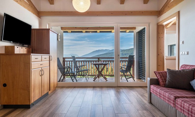 Maranza Apartamento | Apartamento 'Apt Gamsstube' con vistas a la montaña, terraza privada y Wi-Fi