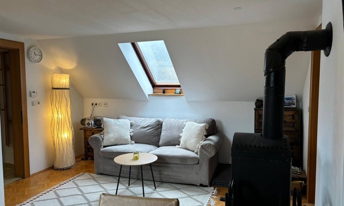 Feistritz ob Bleiburg Apartamento | Apartamento 'Mmapartment' con vistas a la montaña, balcón y Wi-Fi