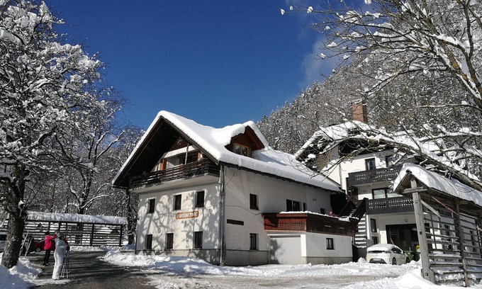 Mojstrana Apartamento | apartamento en la finca Psnak
