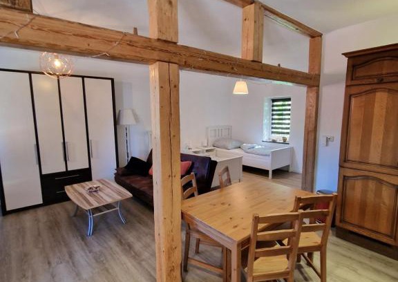 Hatzfeld Apartamento | Apartment auf dem Hof einer historischen Mühle